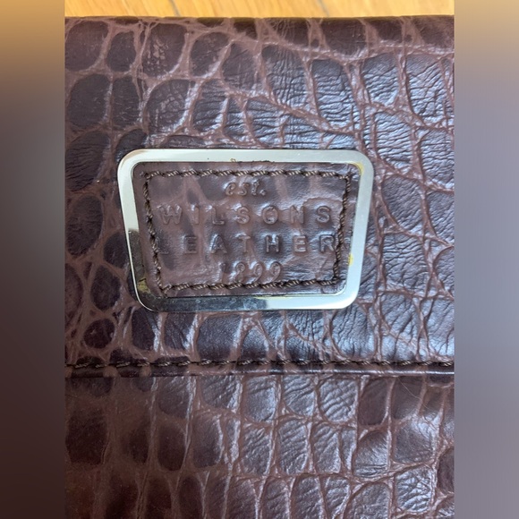 Wilson’s Leather Vintage croc purse - Picture 4 of 8